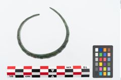 Foto von Bronzemelonenarmreif (NHMW-PRAE-025614)